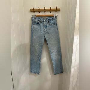 Levi’s Wedgie Straight Jeans